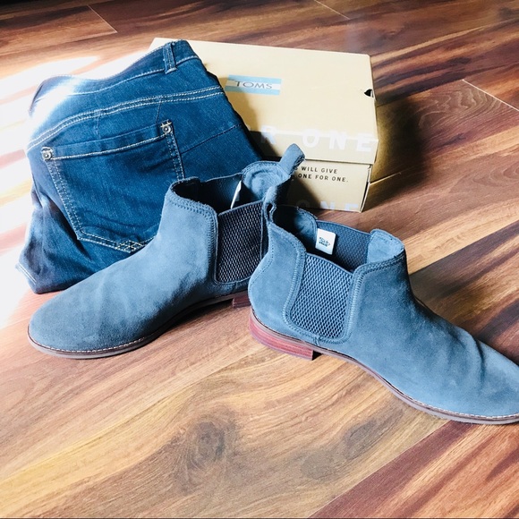 Toms Shoes - Toms Women’s Size 10 Iron Grey Suede Ella Boots